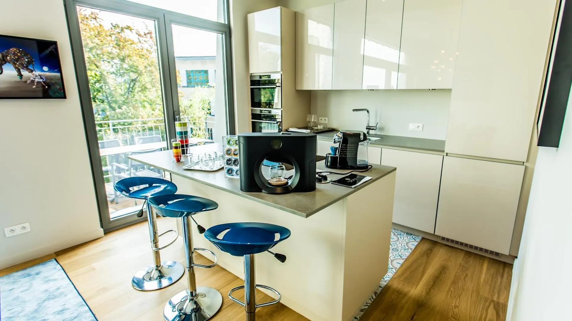 Magnifique Penthouse 3 Chambres Et Terrasse Sur L'Avenue Louise Bryssel 0*,  Belgien